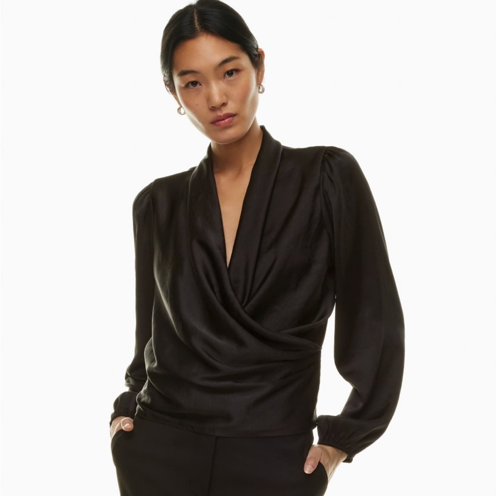 Wilfred
Postscript Satin Blouse